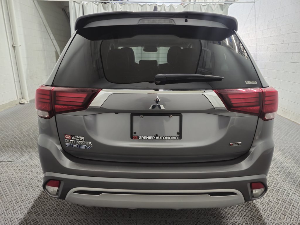 2022 Mitsubishi OUTLANDER PHEV LE Cuir Toit Ouvrant AWD in Terrebonne, Quebec - 6 - w1024h768px