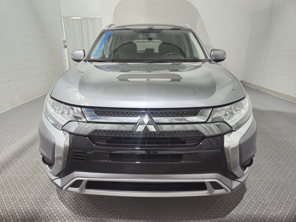 2022 Mitsubishi OUTLANDER PHEV LE Cuir Toit Ouvrant AWD in Terrebonne, Quebec - 2 - w1024h768px