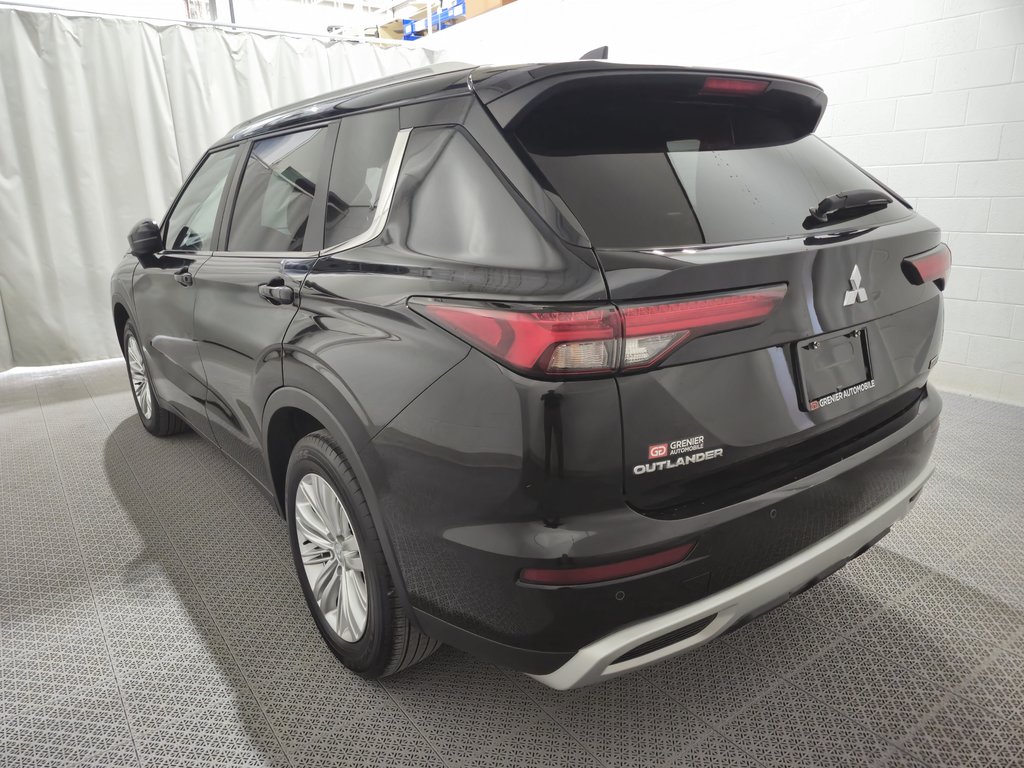 2022 Mitsubishi Outlander SE AWD 7 Passagers Toit Panoramique in Terrebonne, Quebec - 5 - w1024h768px