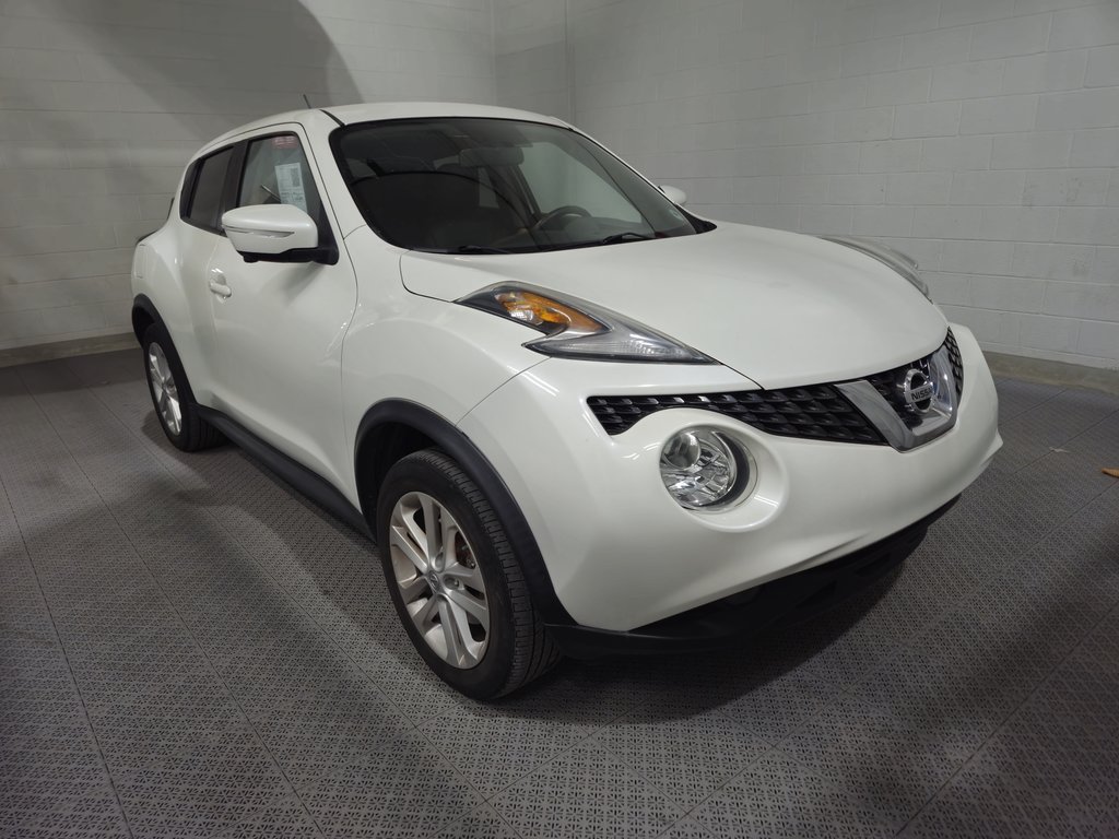 2017 Nissan Juke SL AWD Cuir Toit Ouvrant Navigation in Terrebonne, Quebec - 1 - w1024h768px