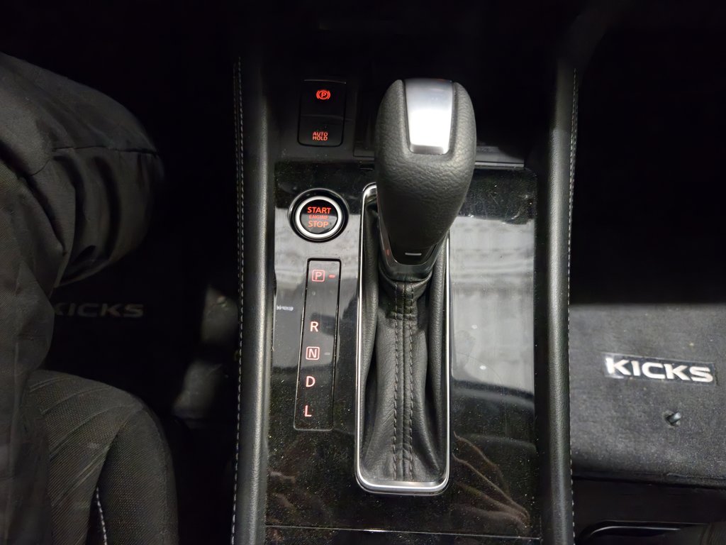 2021 Nissan Kicks SV caméra de recul, bluetooth in Terrebonne, Quebec - 17 - w1024h768px