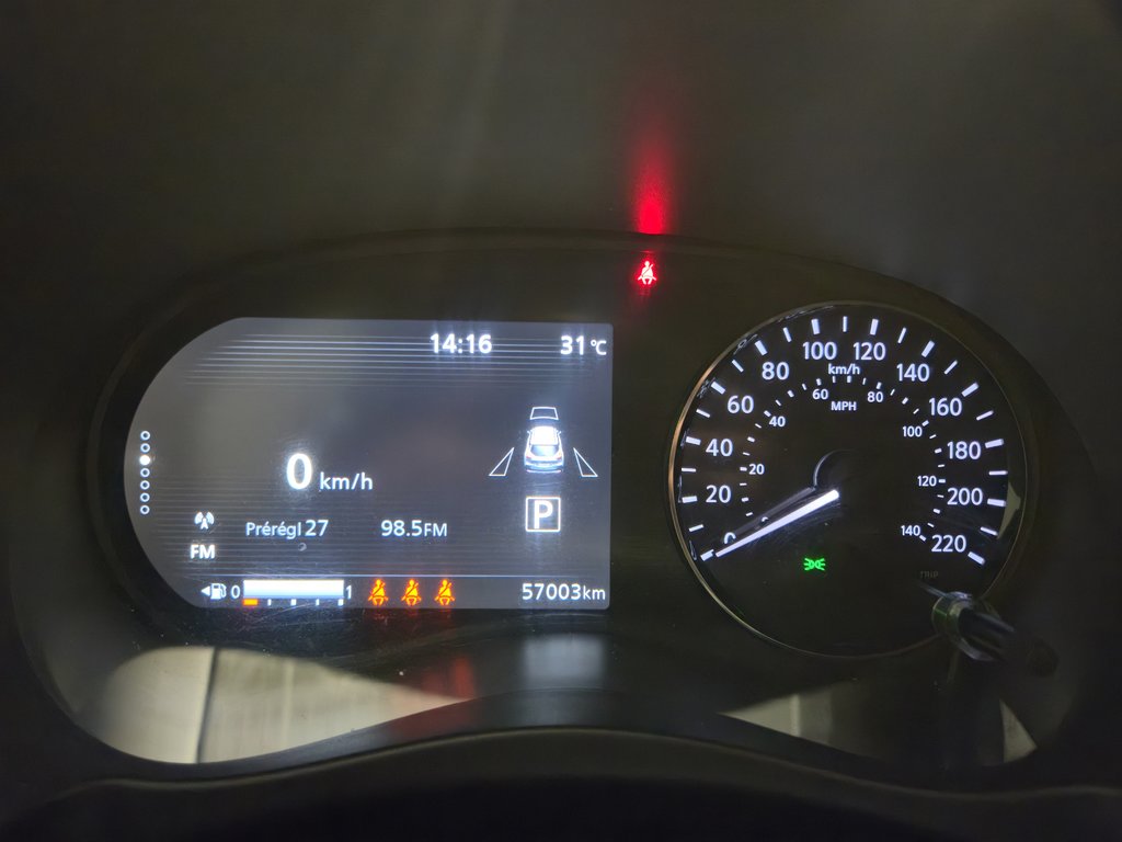 2021 Nissan Kicks SV caméra de recul, bluetooth in Terrebonne, Quebec - 12 - w1024h768px