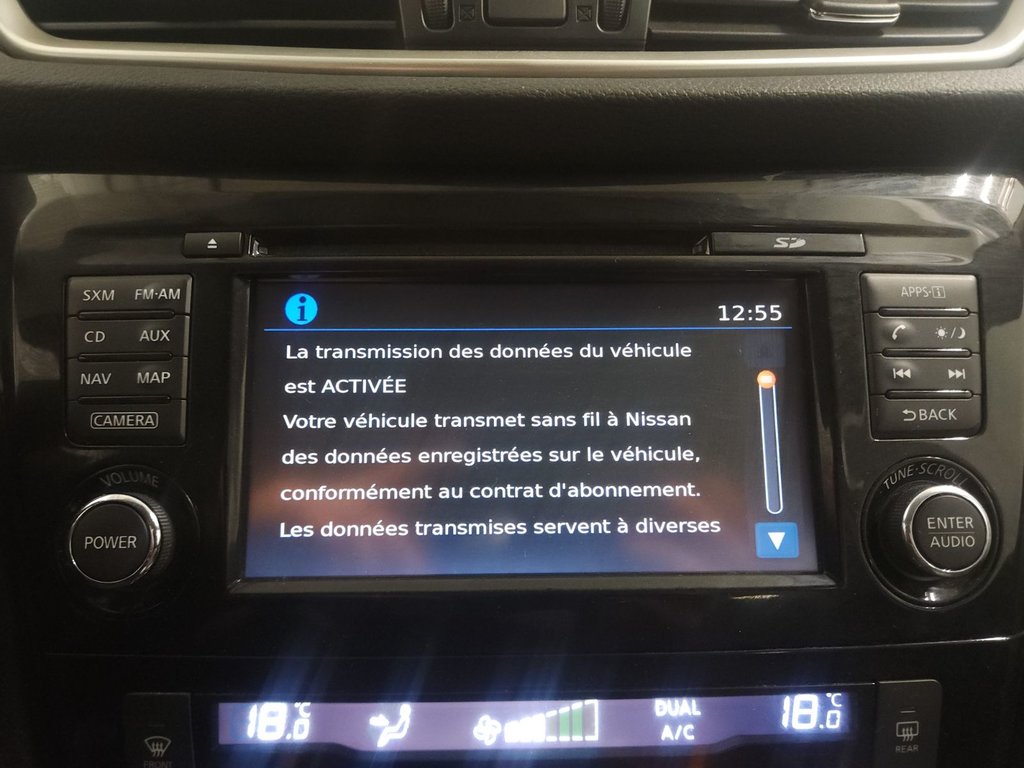2016 Nissan Rogue SL AWD Toit Panoramique Navigation Cuir in Terrebonne, Quebec - 13 - w1024h768px