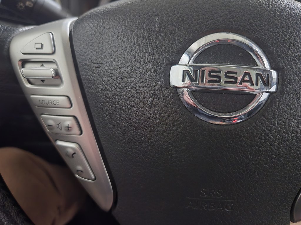 Nissan Sentra SR Toit Ouvrant Sièges Chauffants 2015 à Terrebonne, Québec - 10 - w1024h768px