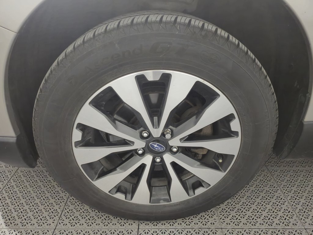 Subaru Outback Limited Tech Harmon Kardon 2017 à Terrebonne, Québec - 22 - w1024h768px