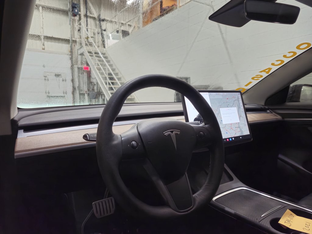 Tesla MODEL 3 Performance AWD Toit Panoramique Cuir 2021 à Terrebonne, Québec - 15 - w1024h768px