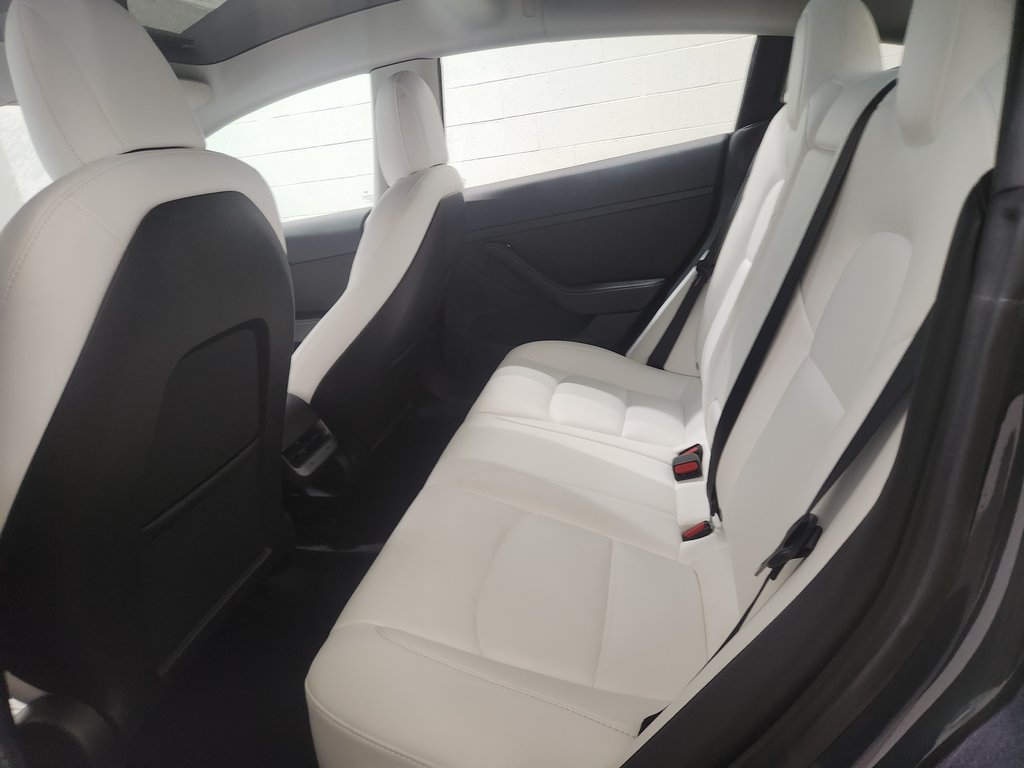 2022 Tesla MODEL 3 Standard Range Plus Navigation Bas Kilométrage in Terrebonne, Quebec - 19 - w1024h768px