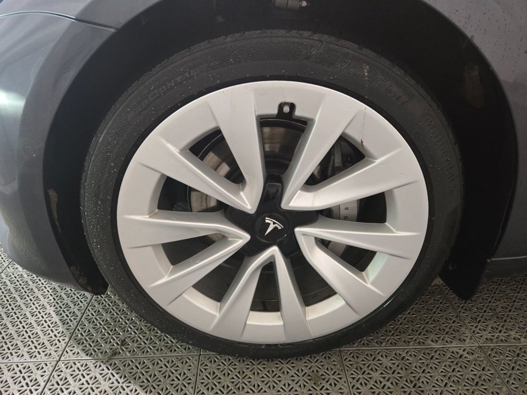 2022 Tesla MODEL 3 Long Range AWD Mag 19 Pouce in Terrebonne, Quebec - 21 - w1024h768px