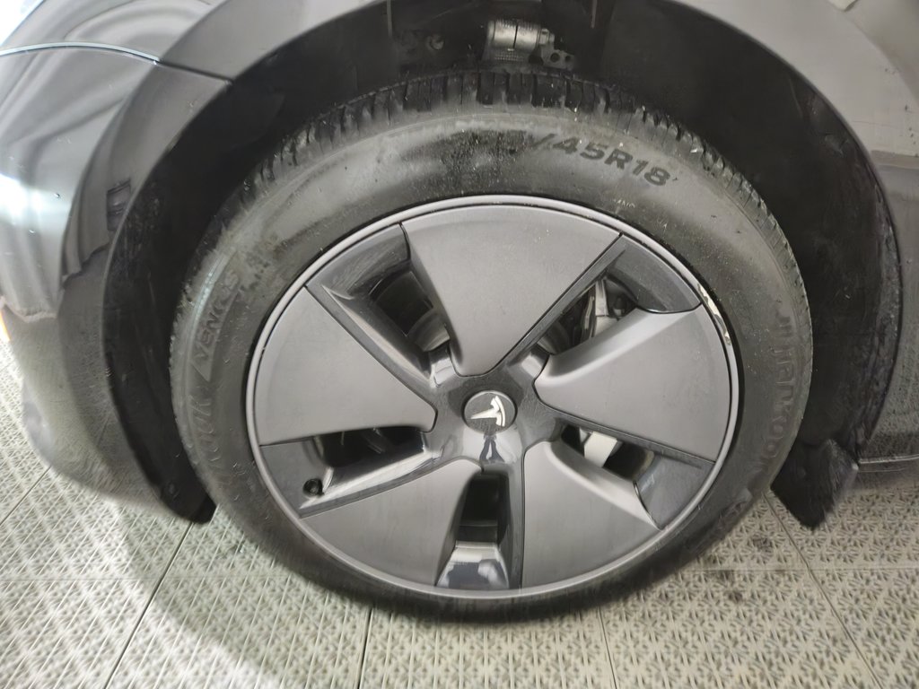 2023 Tesla MODEL 3 Long Range AWD Toit Panoramique Cuir in Terrebonne, Quebec - 20 - w1024h768px