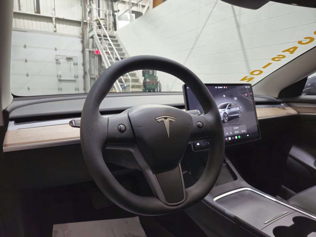 Tesla MODEL 3 Standard Range Navigation Sièges Chauffants 2023 à Terrebonne, Québec - 15 - w1024h768px