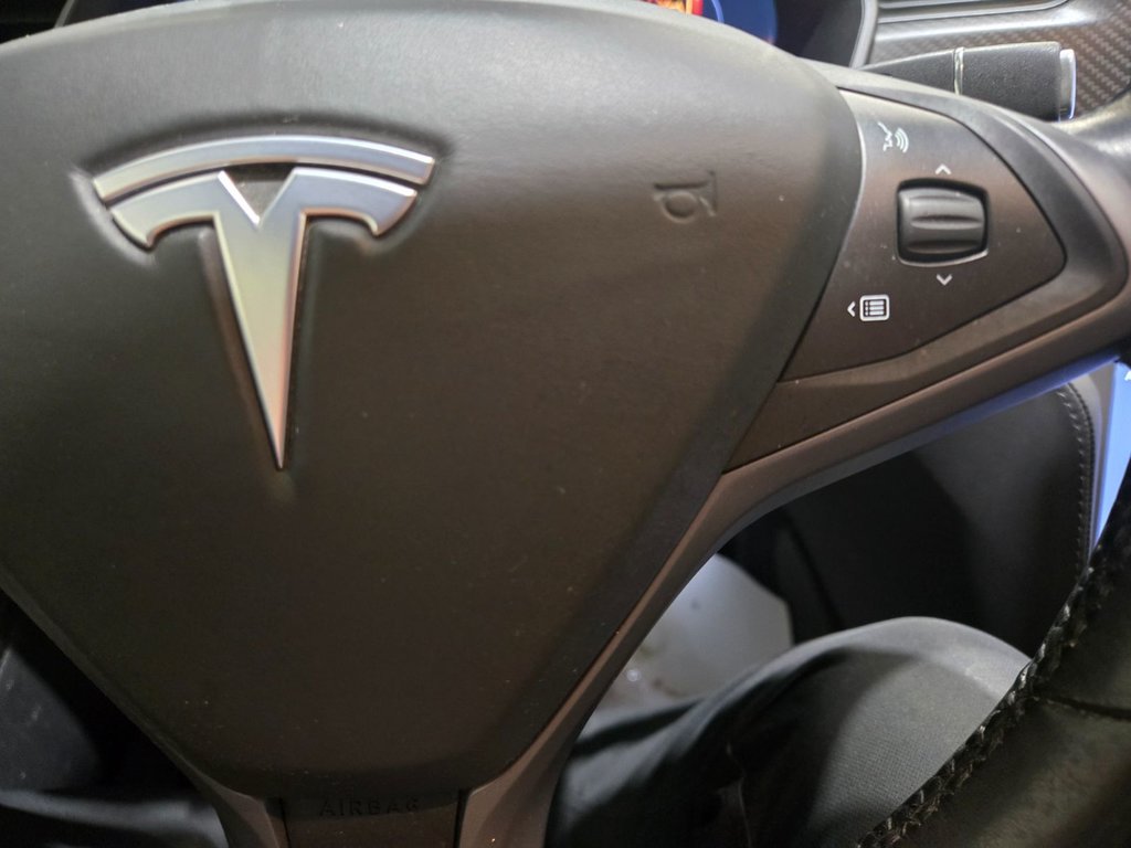 Tesla Model S AWD 100D Dual Motor Bas Kilométrage 2018 à Terrebonne, Québec - 11 - w1024h768px