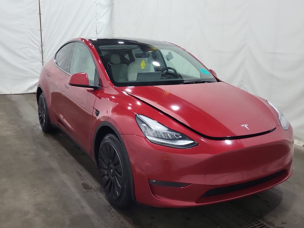 Tesla Model Y Long Range AWD 2021 à Terrebonne, Québec - 1 - w1024h768px