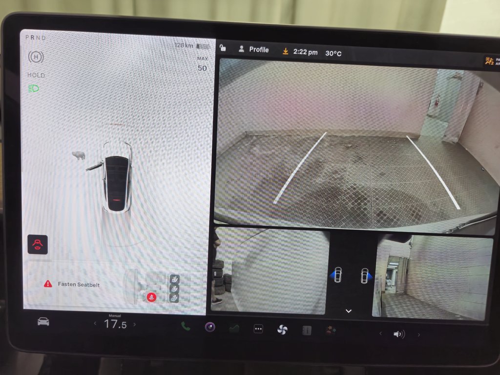 2022 Tesla Model Y Long Range AWD caméra 360 in Terrebonne, Quebec - 12 - w1024h768px