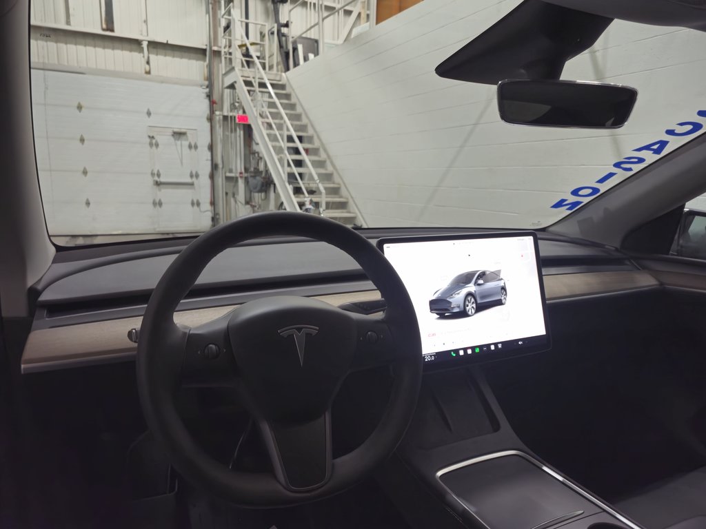 2023 Tesla Model Y Standard Range Navigation in Terrebonne, Quebec - 16 - w1024h768px