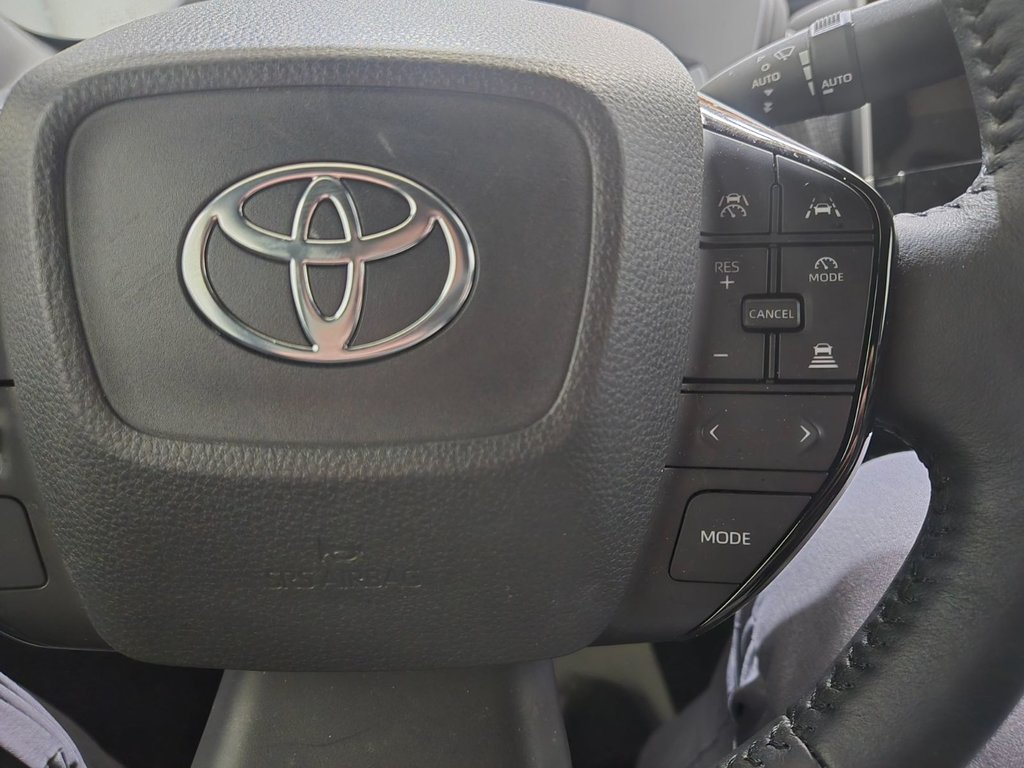 Toyota BZ4X XLE AWD 2024 à Terrebonne, Québec - 11 - w1024h768px