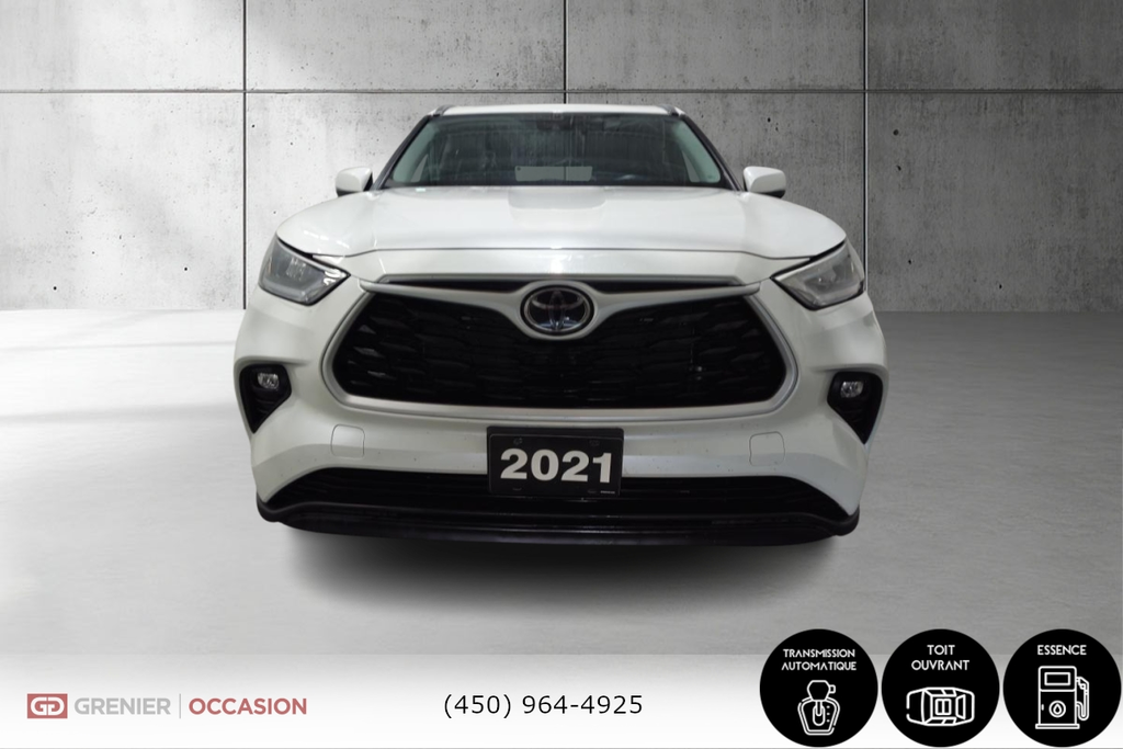 Toyota Highlander XLE AWD Toit Ouvrant Cuir 2021 à Terrebonne, Québec - 2 - w1024h768px