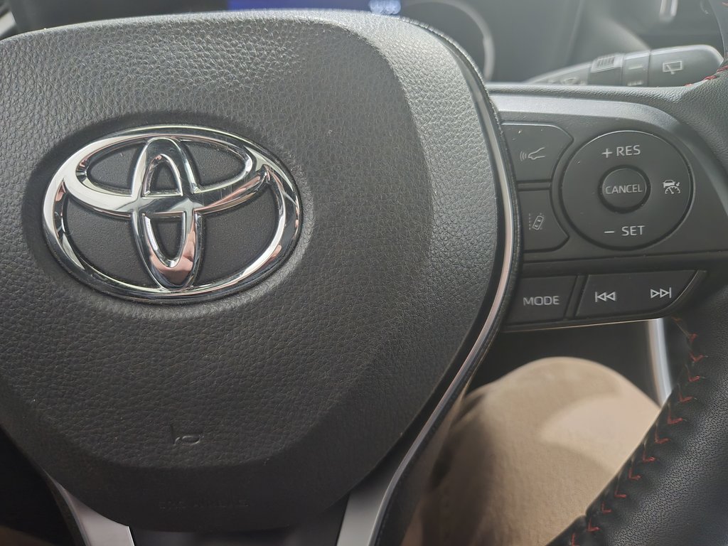 2023 Toyota RAV4 Prime SE AWD Bas Kilométrage in Terrebonne, Quebec - 13 - w1024h768px