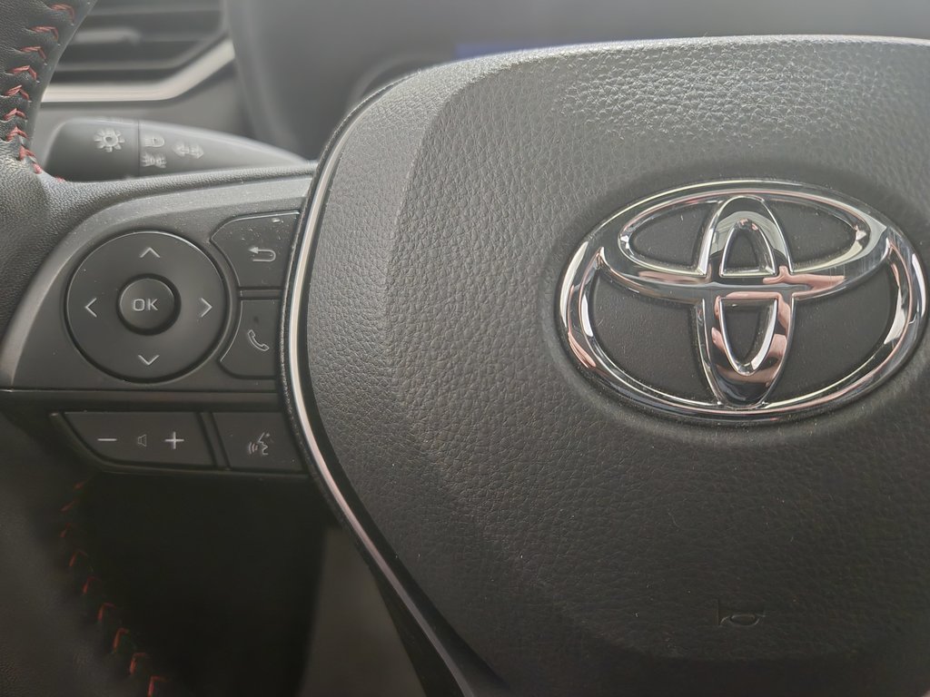 2023 Toyota RAV4 Prime SE AWD Bas Kilométrage in Terrebonne, Quebec - 12 - w1024h768px