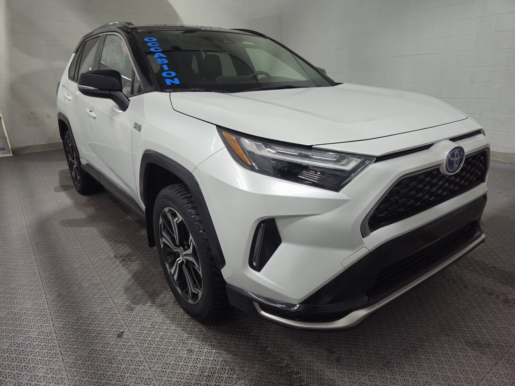 2024 Toyota RAV4 Prime XSE AWD Cuir Toit Ouvrant in Terrebonne, Quebec - 1 - w1024h768px