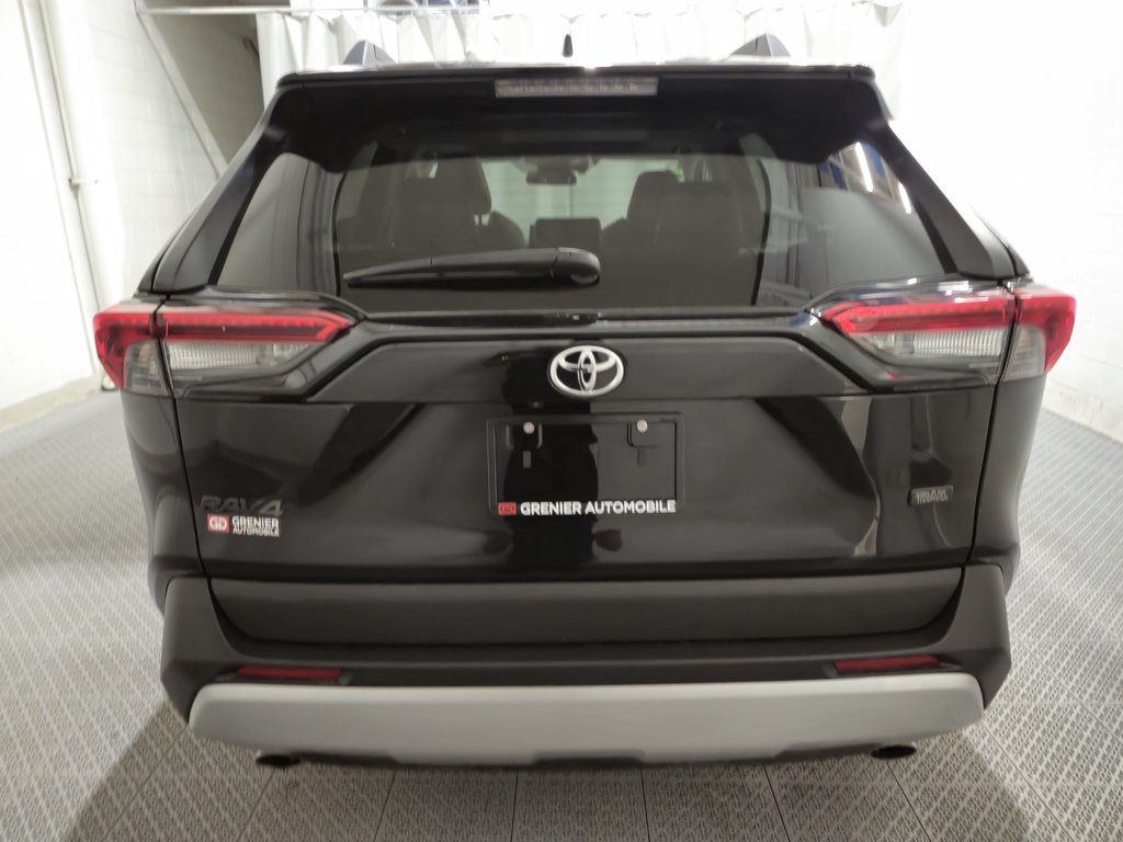 Toyota RAV4 Trail Cuir Toit Ouvrant AWD Bas Kilométrage 2022 à Terrebonne, Québec - 6 - w1024h768px