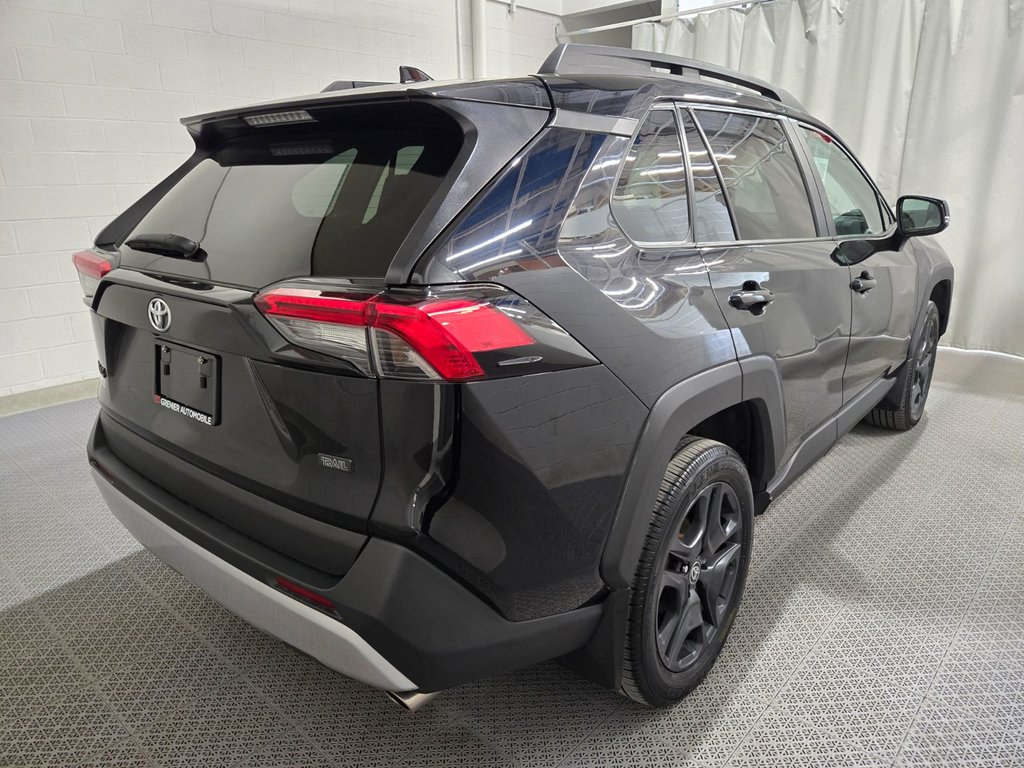 Toyota RAV4 Trail Cuir Toit Ouvrant AWD Bas Kilométrage 2022 à Terrebonne, Québec - 9 - w1024h768px