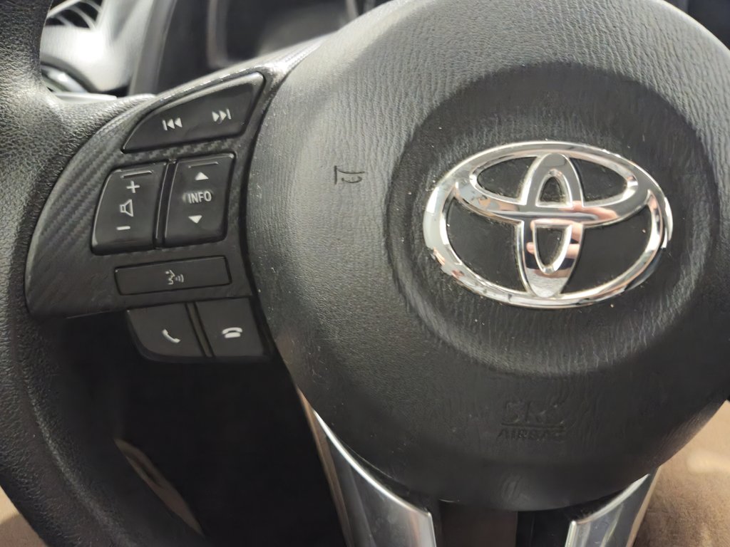 Toyota Yaris LE Groupe Électrique Air climatisé 2016 à Terrebonne, Québec - 11 - w1024h768px