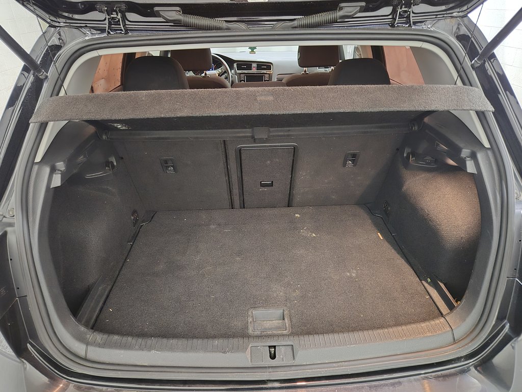 2018 Volkswagen Golf Comfortline Sièges Chauffants Caméra De Recul in Terrebonne, Quebec - 7 - w1024h768px