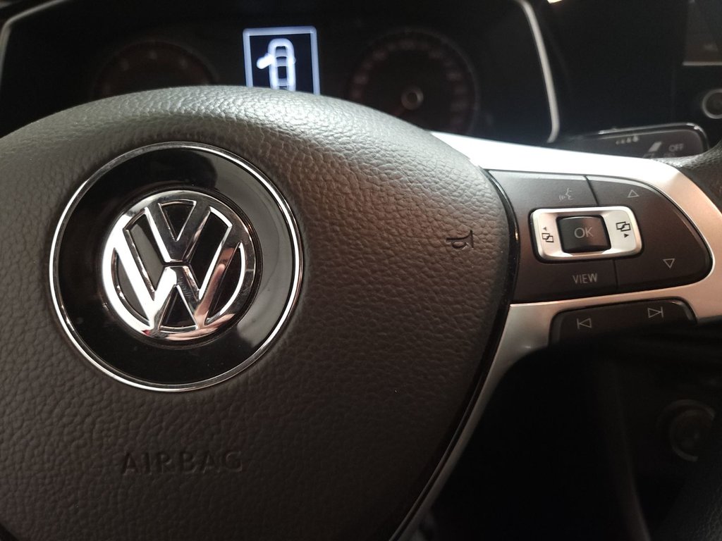 2019 Volkswagen Jetta Comfortline sièges.chauff mags in Terrebonne, Quebec - 12 - w1024h768px