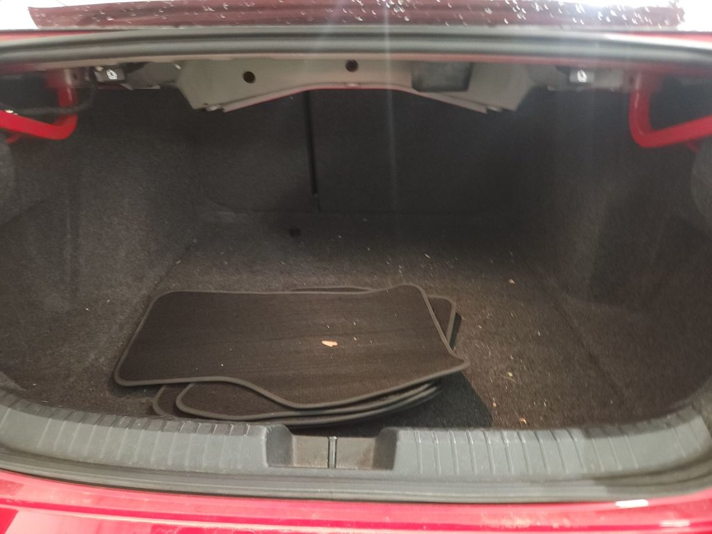 Volkswagen Jetta Comfortline sièges.chauff mags 2019 à Terrebonne, Québec - 7 - w1024h768px