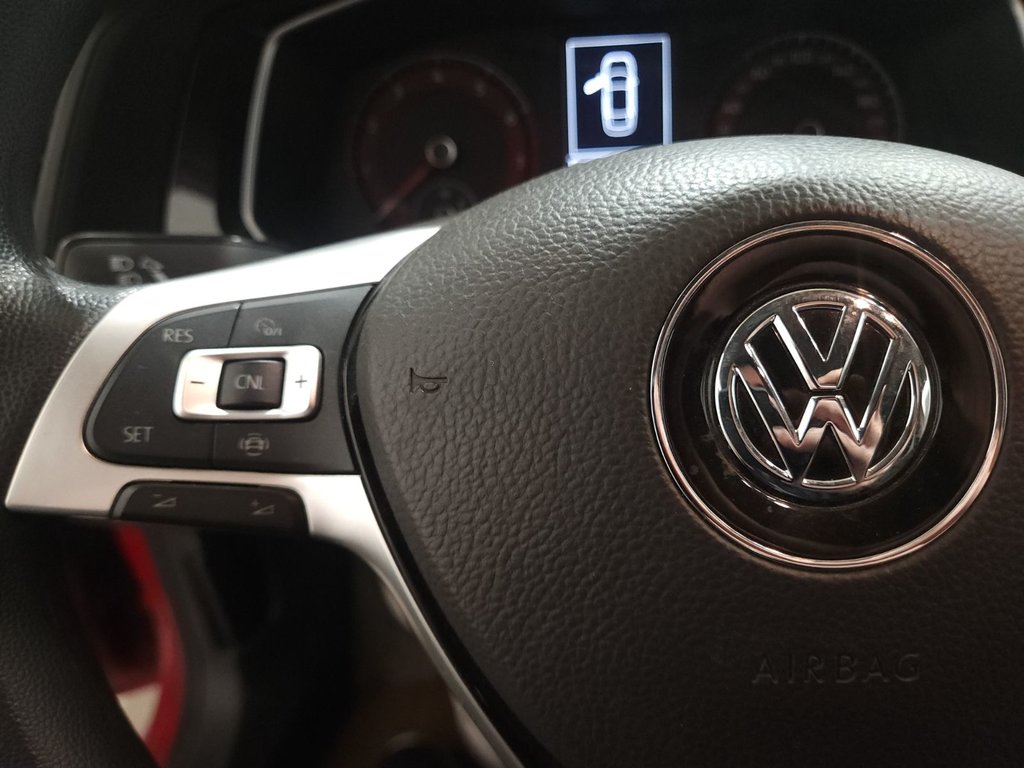 Volkswagen Jetta Comfortline sièges.chauff mags 2019 à Terrebonne, Québec - 10 - w1024h768px