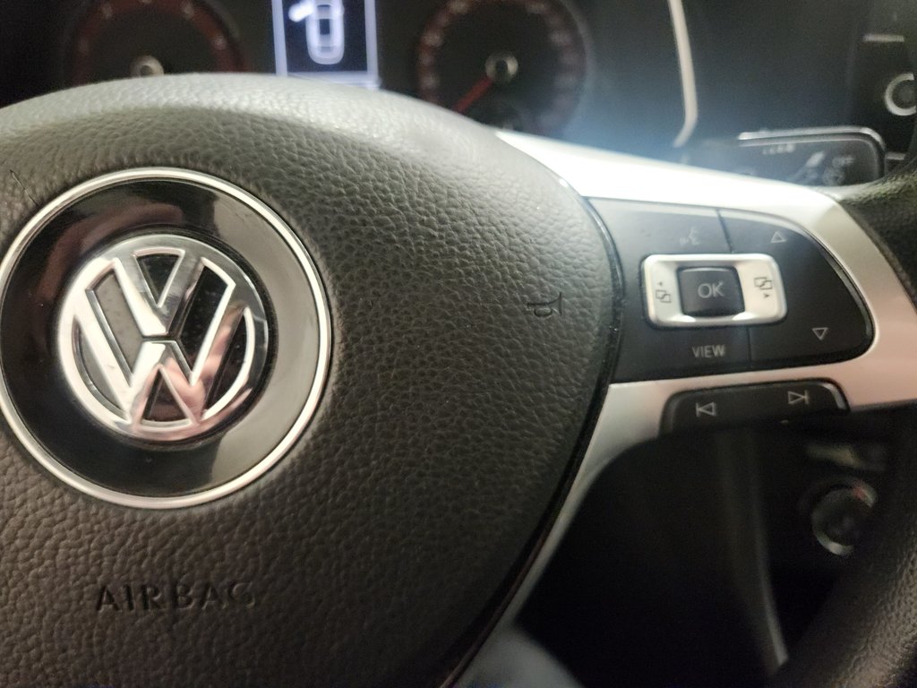Volkswagen Jetta Comfortline Sièges Chauffant Caméra De Recul 2020 à Terrebonne, Québec - 16 - w1024h768px
