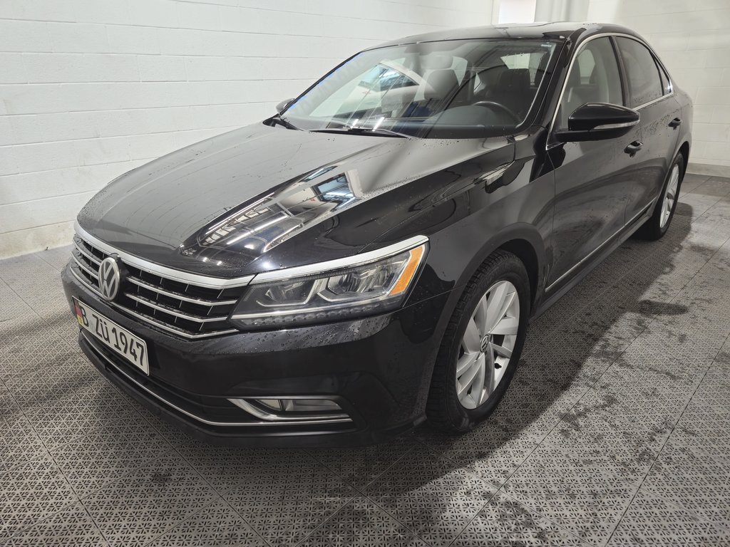 2018 Volkswagen Passat Comfortline Cuir Toit Bas Kilométrage in Terrebonne, Quebec - 3 - w1024h768px