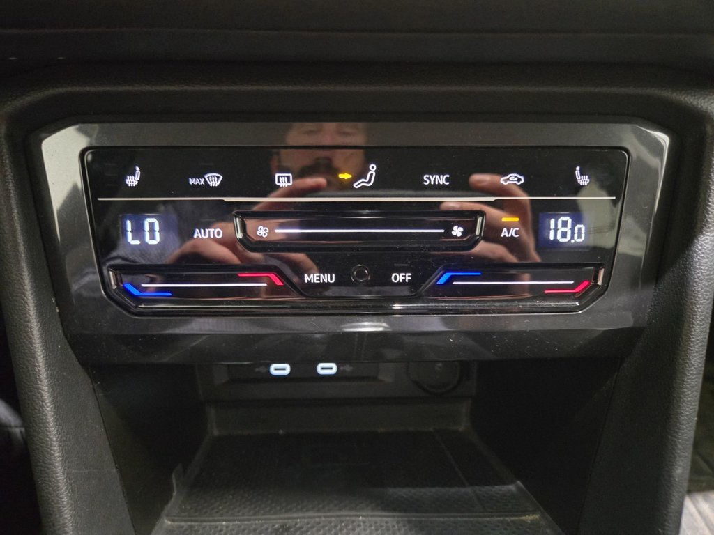 Volkswagen Tiguan Comfortline Cuir Caméra De Recul 2023 à Terrebonne, Québec - 15 - w1024h768px