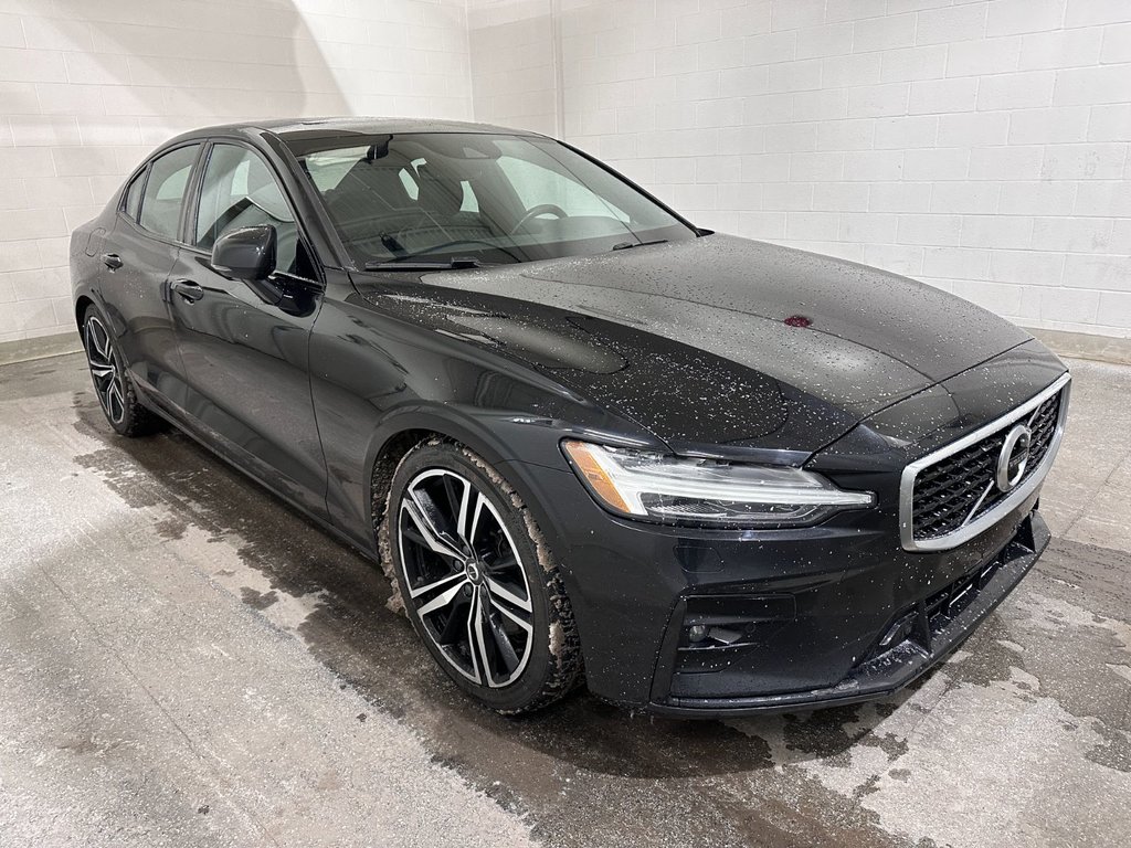 2020 Volvo S60 T6 R-DESIGN AWD Toit Panoramique Cuir in Terrebonne, Quebec - 1 - w1024h768px