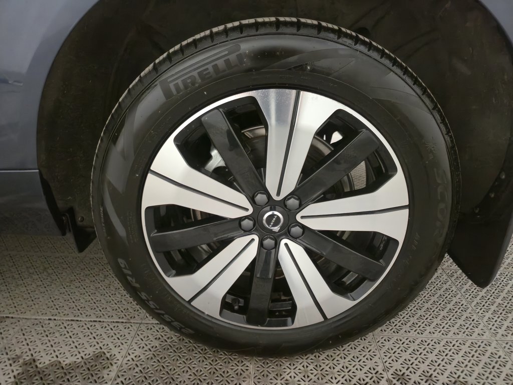 2024 Volvo XC60 Recharge Hybride Branchable T8 Core Dark Theme in Terrebonne, Quebec - 24 - w1024h768px