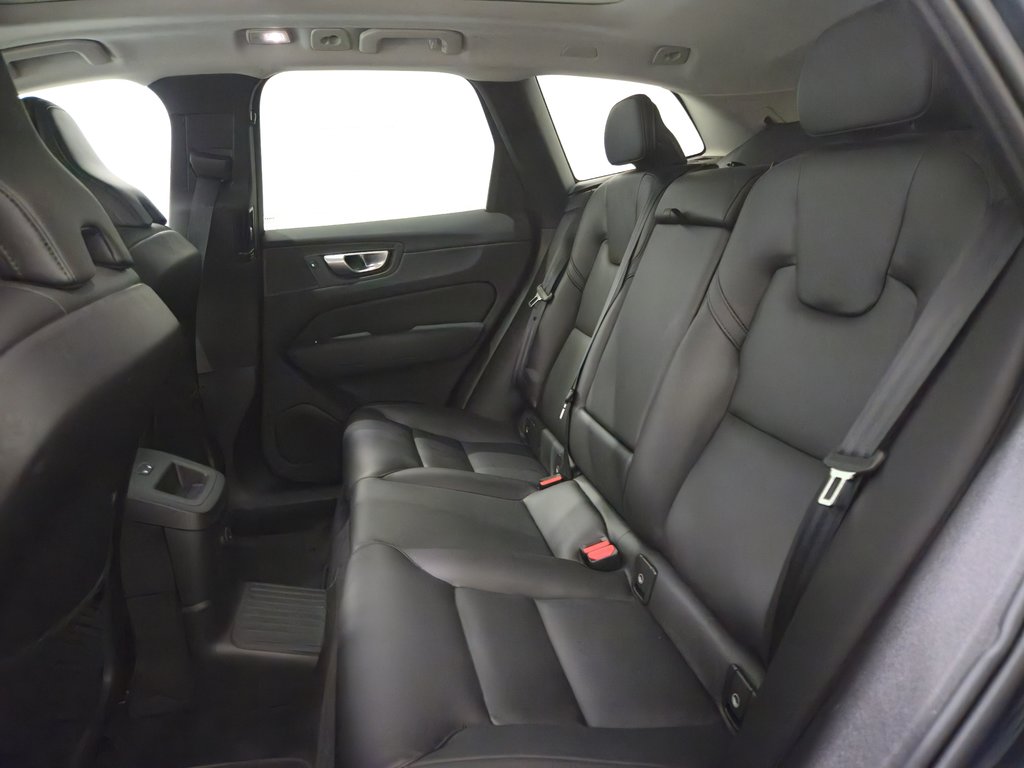2024 Volvo XC60 Recharge Hybride Branchable T8 Core Dark Theme in Terrebonne, Quebec - 20 - w1024h768px
