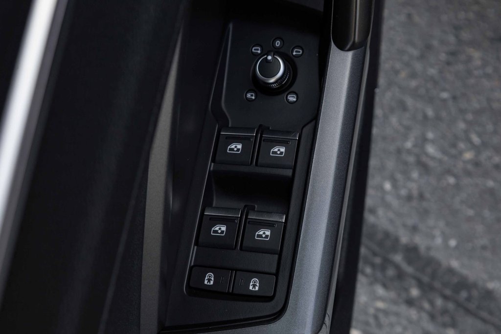 2020 Audi Q3 Technik quattro in Kamloops, British Columbia - 10 - w1024h768px