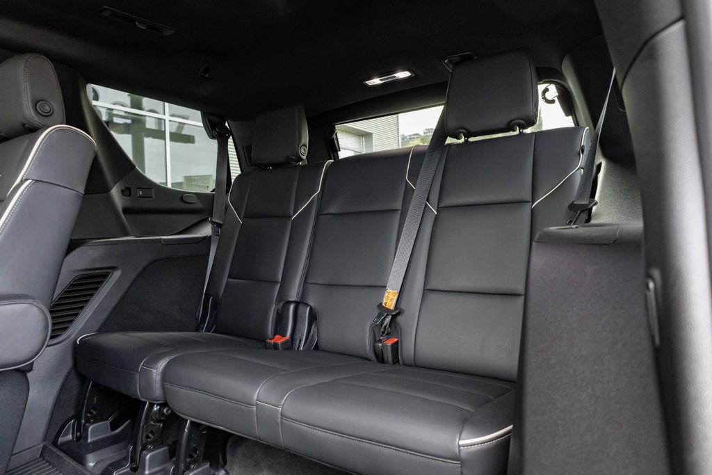 2023 Cadillac Escalade Sport in Kamloops, British Columbia - 27 - w1024h768px