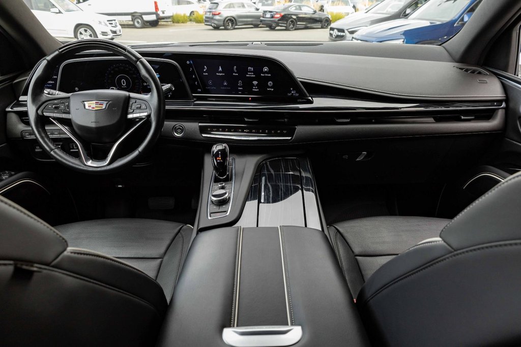 2023 Cadillac Escalade Sport in Kamloops, British Columbia - 22 - w1024h768px