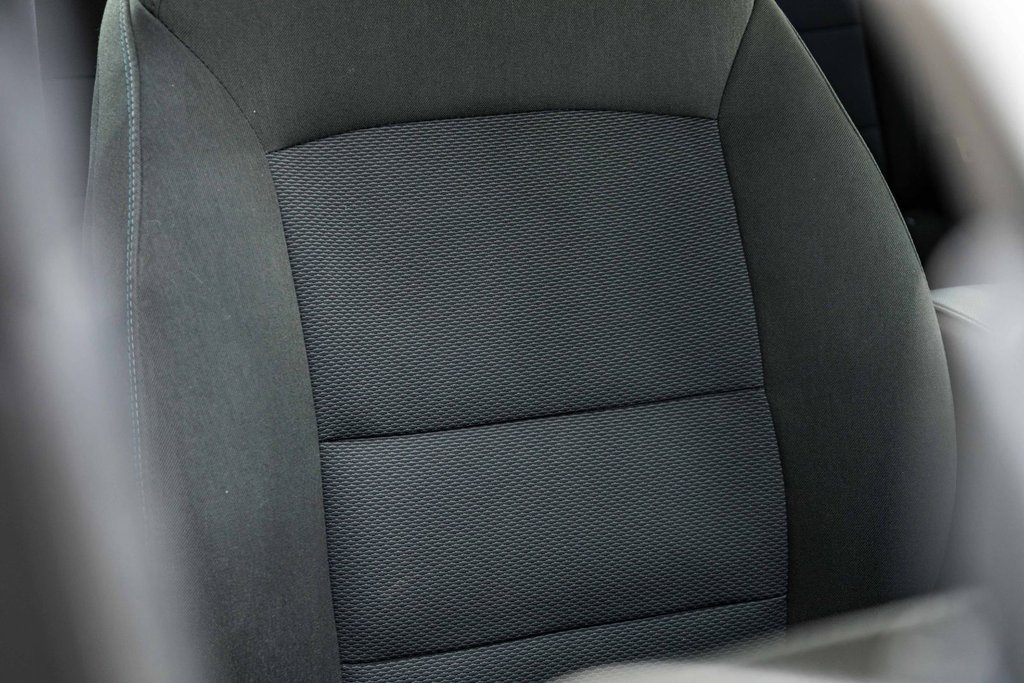 2017 Chevrolet Cruze LT Hatchback in Kamloops, British Columbia - 20 - w1024h768px