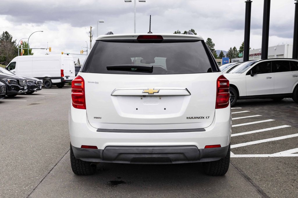 2016 Chevrolet Equinox AWD 1LT in Kamloops, British Columbia - 4 - w1024h768px