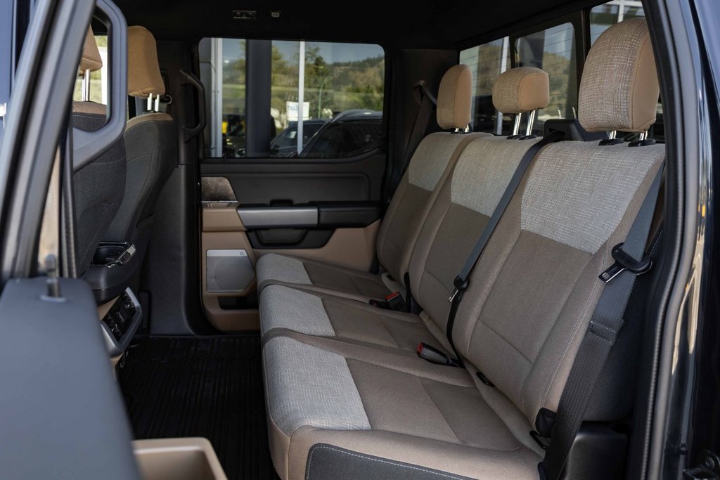2023 Ford F150 XLT 4x4 in Kamloops, British Columbia - 17 - w1024h768px
