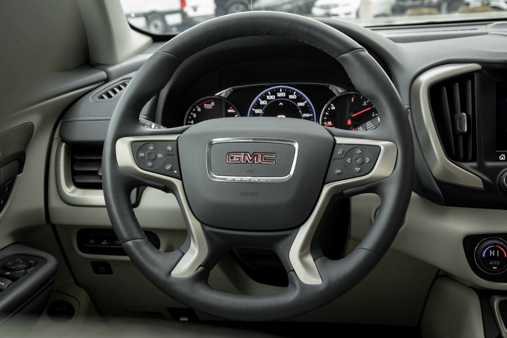 2024 GMC Terrain AWD Denali in Kamloops, British Columbia - 14 - w1024h768px