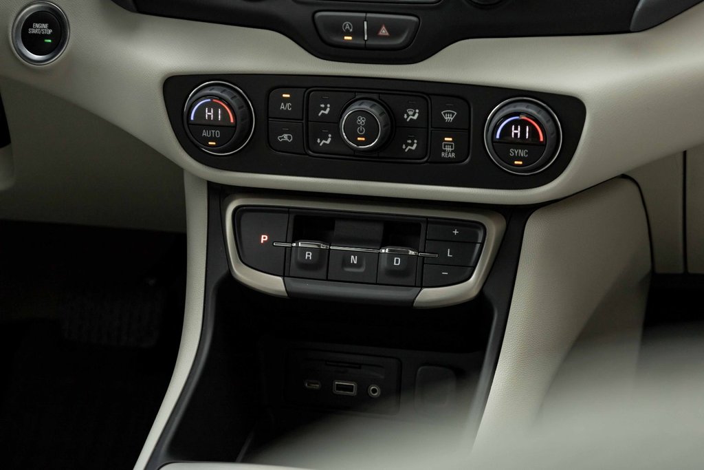 2024 GMC Terrain AWD Denali in Kamloops, British Columbia - 19 - w1024h768px