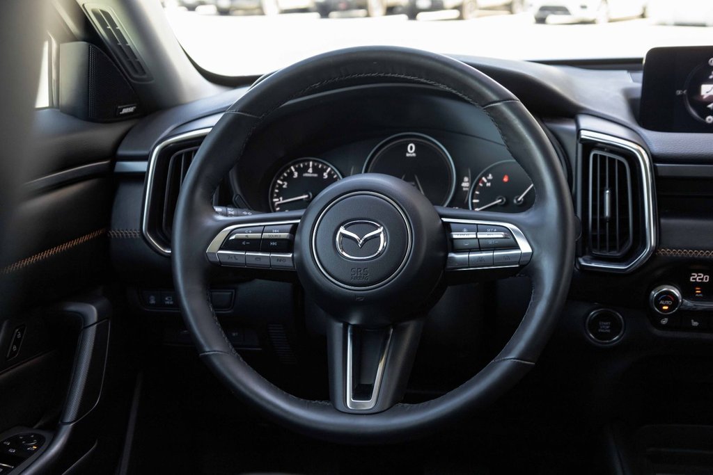 2024 Mazda CX-50 GT AWD in Kamloops, British Columbia - 11 - w1024h768px