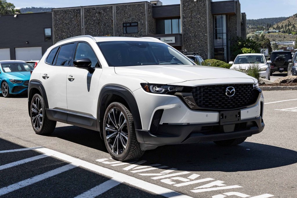 2024 Mazda CX-50 GT AWD in Kamloops, British Columbia - 3 - w1024h768px