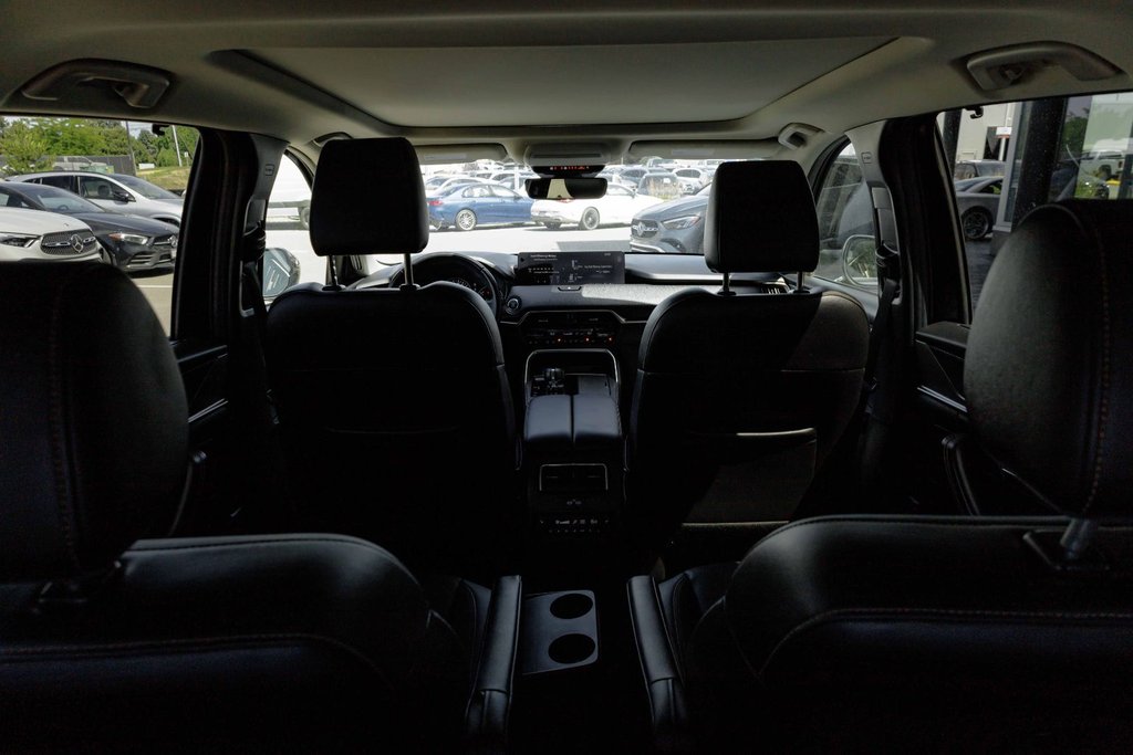 2025 Mazda CX-90 MHEV GT AWD in Kamloops, British Columbia - 24 - w1024h768px