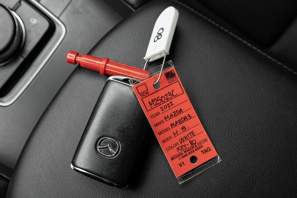 2022 Mazda 3 Sport GX in Kamloops, British Columbia - 18 - w1024h768px