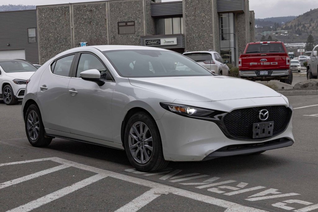 2022 Mazda 3 Sport GX in Kamloops, British Columbia - 3 - w1024h768px