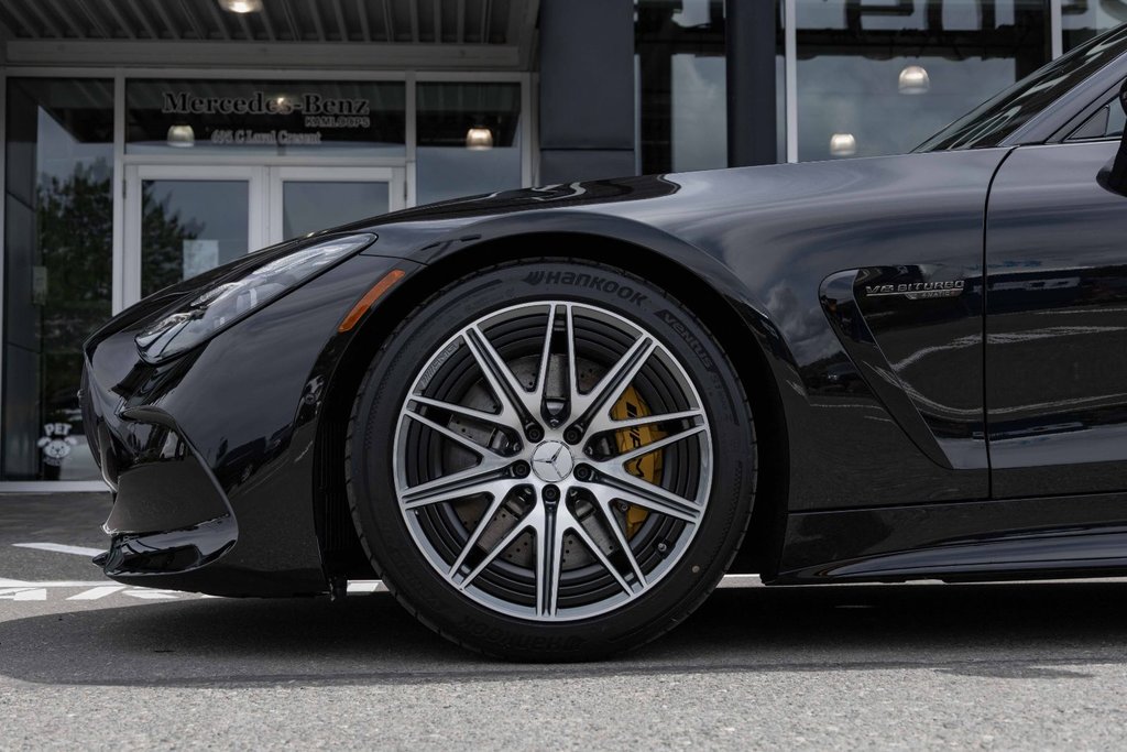 2025 Mercedes-Benz AMG GT 2 Door 55 4MATIC+ in Kamloops, British Columbia - 7 - w1024h768px
